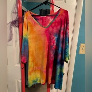 Cream & sugar 2x v neck tie dye tee nwot